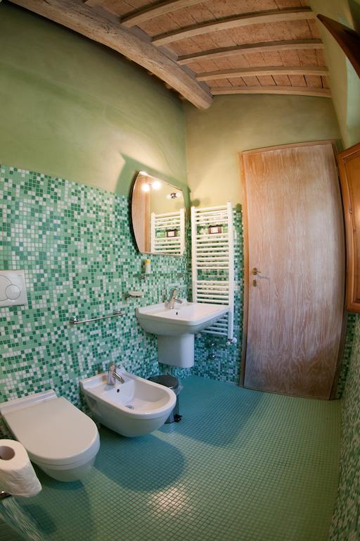 Casa Vacanze "Casale Al Pino" Рипарбелла Номер фото